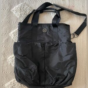 Lululemon black gym bag